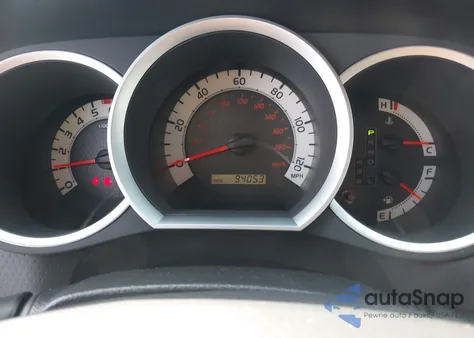 2015 Toyota Tacoma Base V6 из США, поврежденный, VIN 5TFLU4EN9FX147463